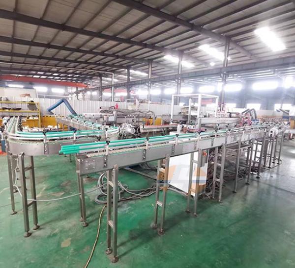 Automatic loading and unloading cage